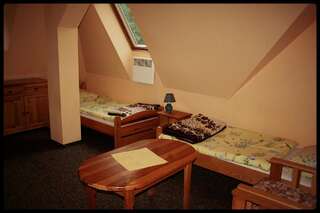 Отели типа «постель и завтрак» Dworek Osiecki Osieki Двухместный номер с 2 отдельными кроватями-2