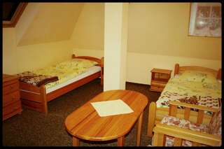 Отели типа «постель и завтрак» Dworek Osiecki Osieki Двухместный номер с 2 отдельными кроватями-5